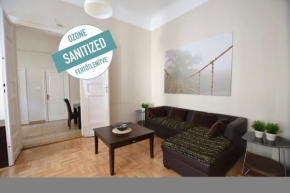 Гостиница Standard Apartment by Hi5 - Múzeum 5  Будапешт